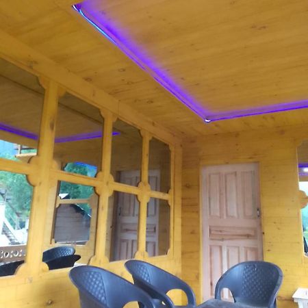 Riverbank Hotel Taobut Neelum Valley Azad Kashmir Taobat Eksteriør bilde