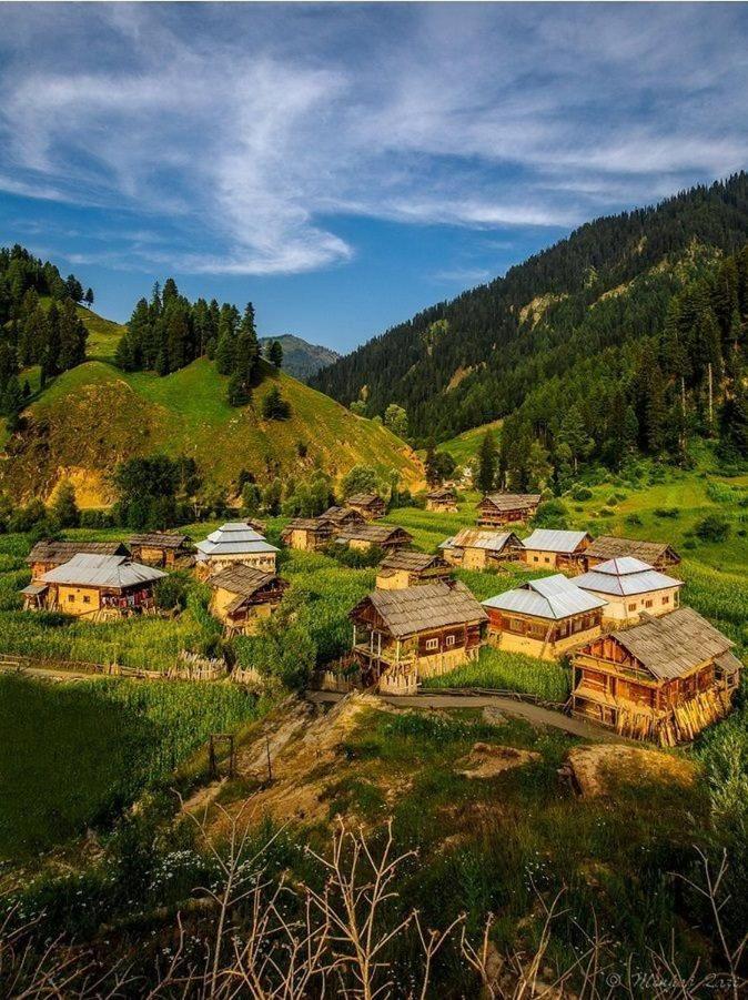 Riverbank Hotel Taobut Neelum Valley Azad Kashmir Taobat Eksteriør bilde